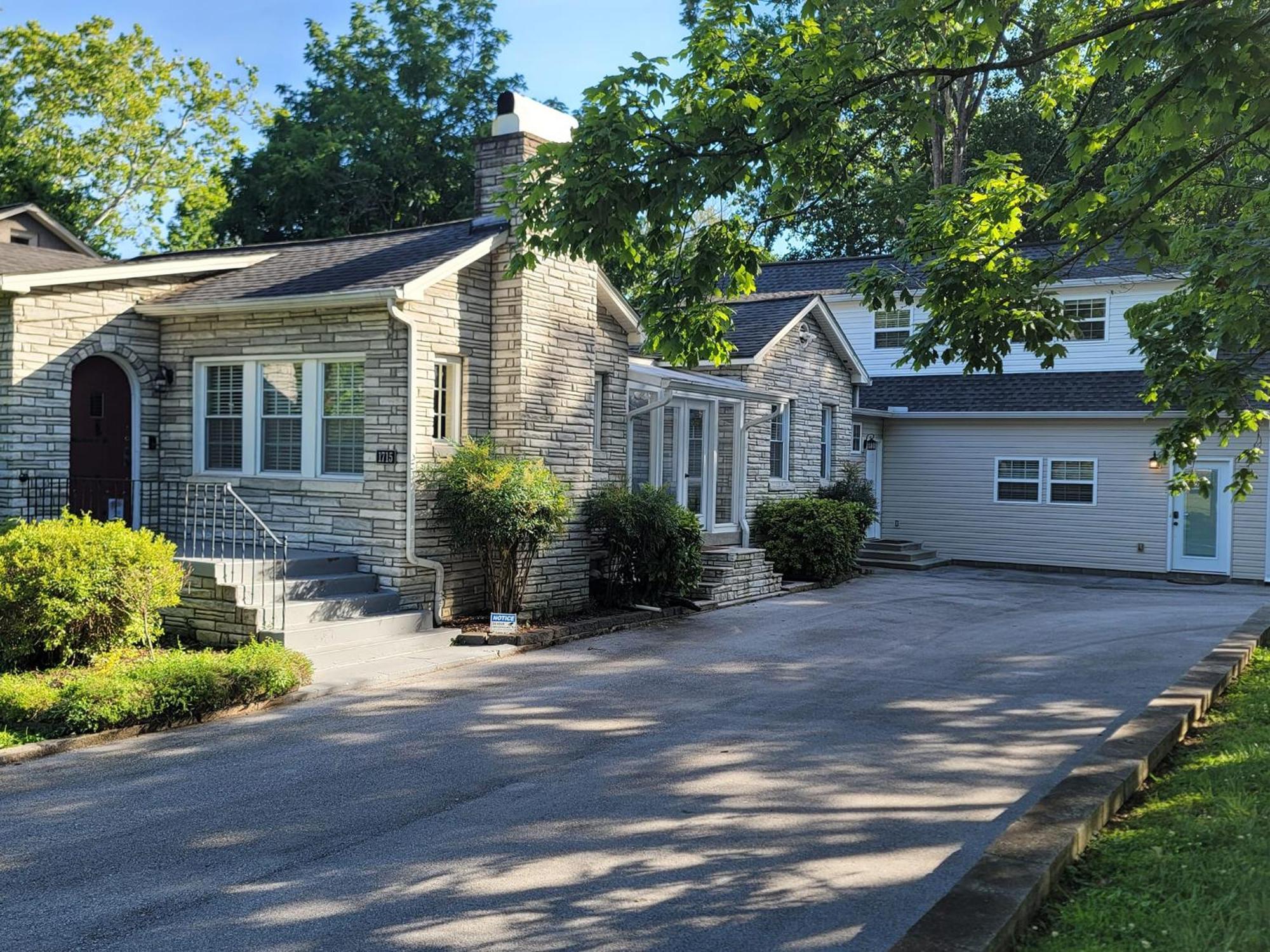 Luxury Historic North Hills Hébergement de vacances Knoxville